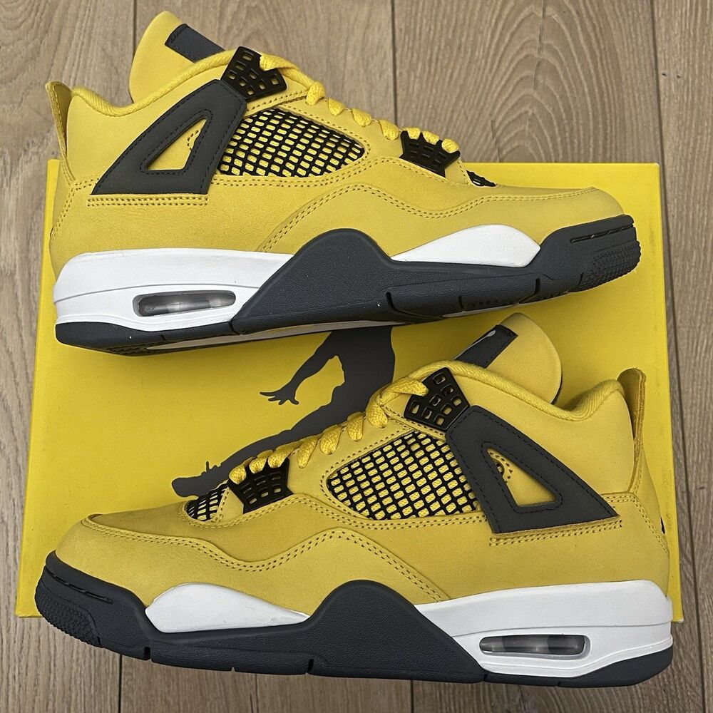 Nike Air Jordan 4 Retro Lightning (2021) Size 8.5